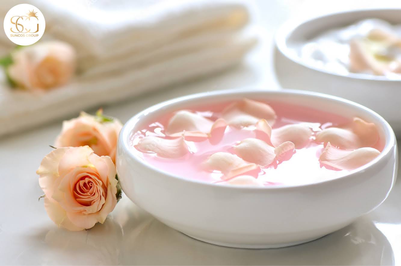 công thức làm nước hoa hồng tại nhà