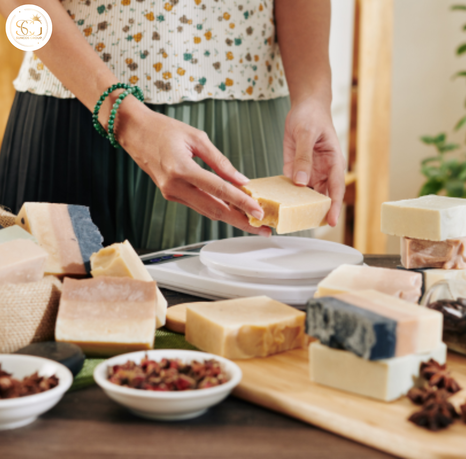 hướng dẫn làm xà bông khổ qua tại nhà