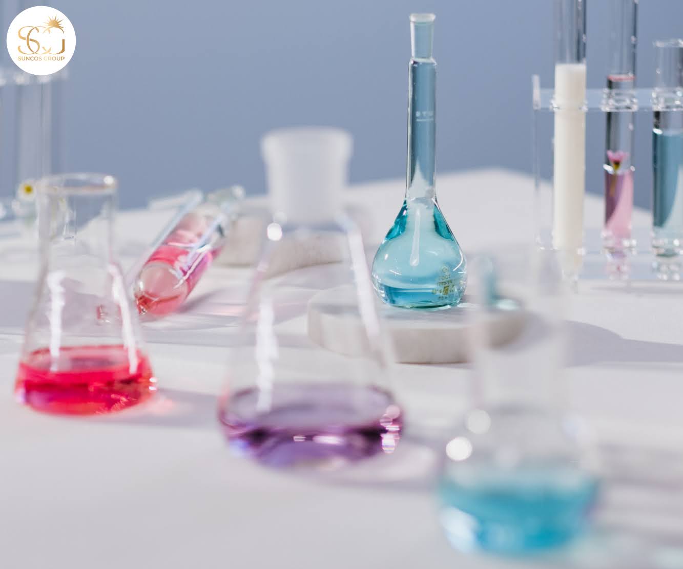 chất tạo màu trong sản xuất mỹ phẩm